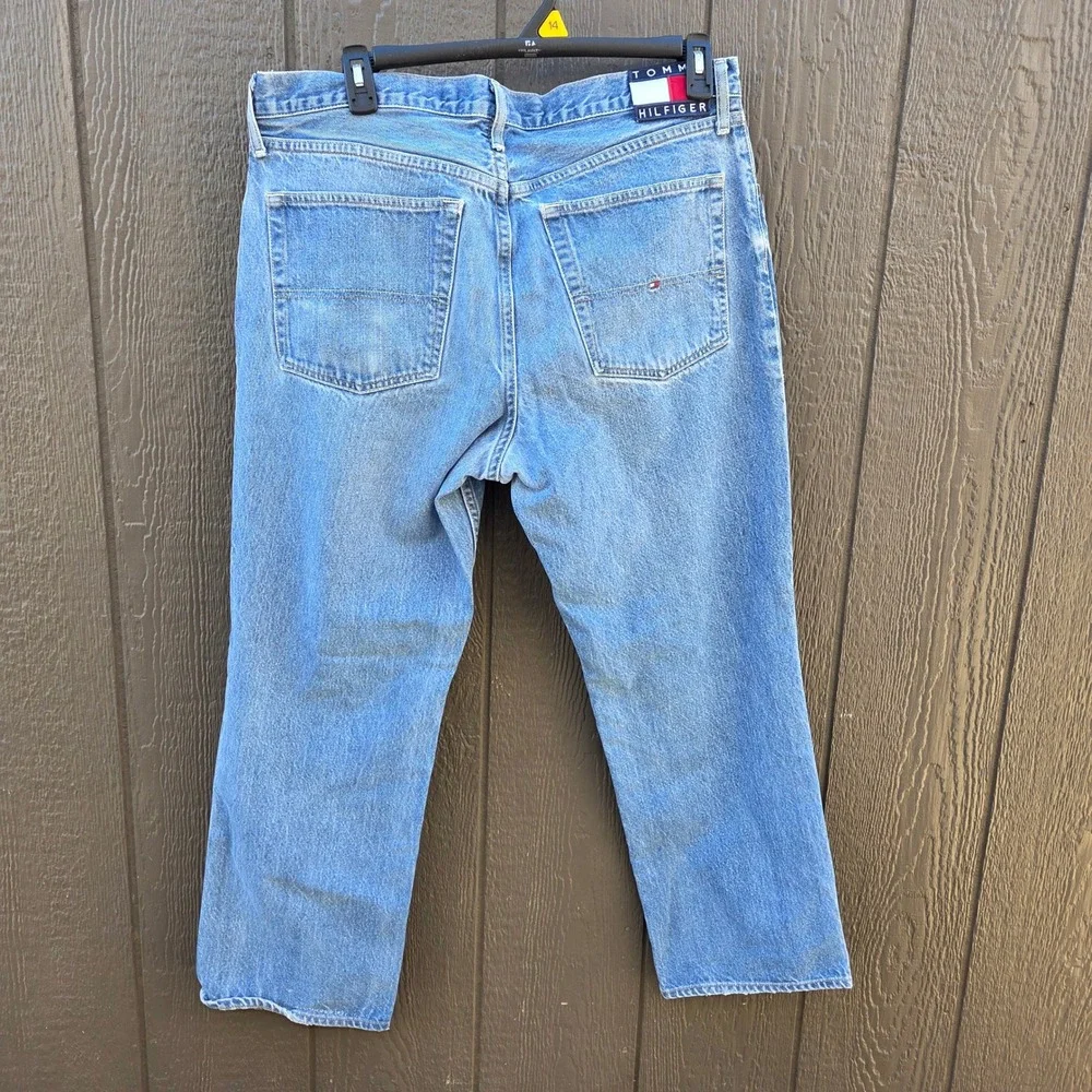 Vintage Tommy Hilfiger Jeans Mens 38 30 Light Wash Straight Leg Denim Jeans